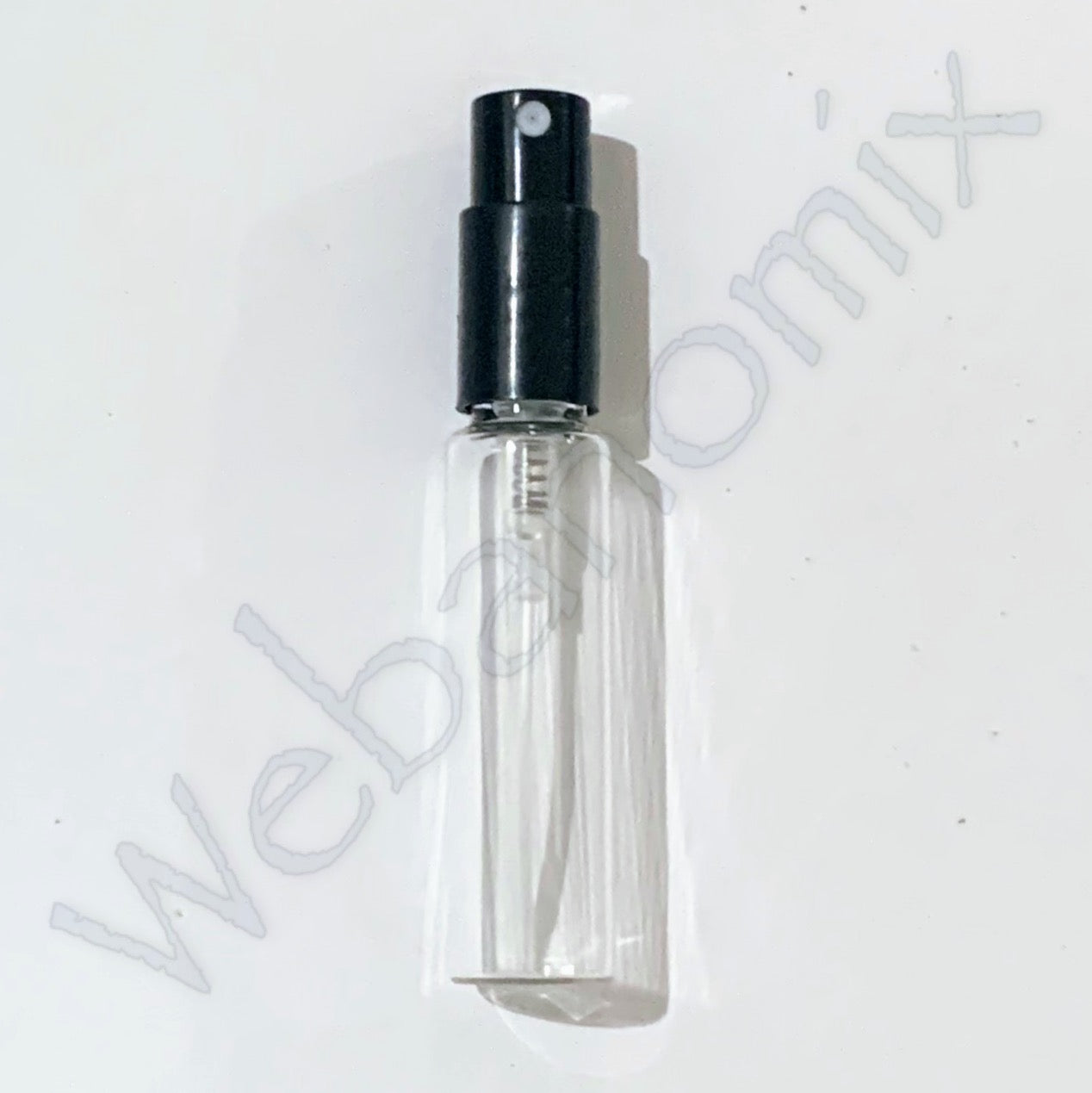 Fine mist spray bottle